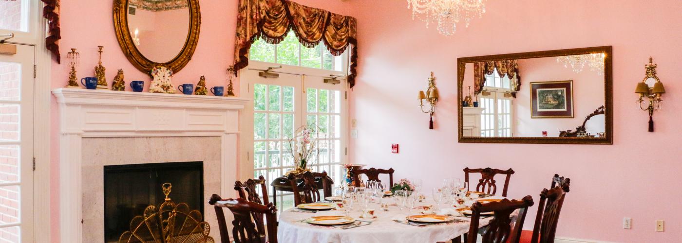 Hubbard Mansion Dining Room
