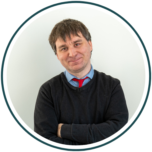 Joseph Verney - headshot meet the team