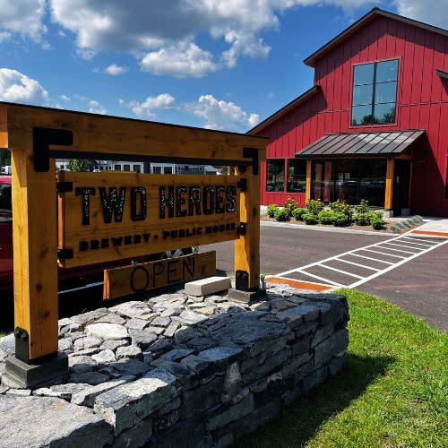 Two Heroes Brewery