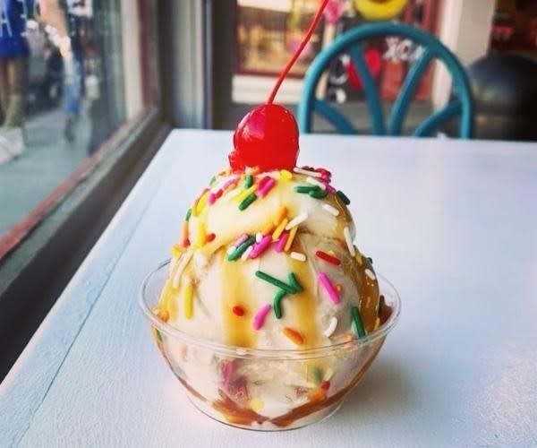 Share Ice cream at Main Street Treats