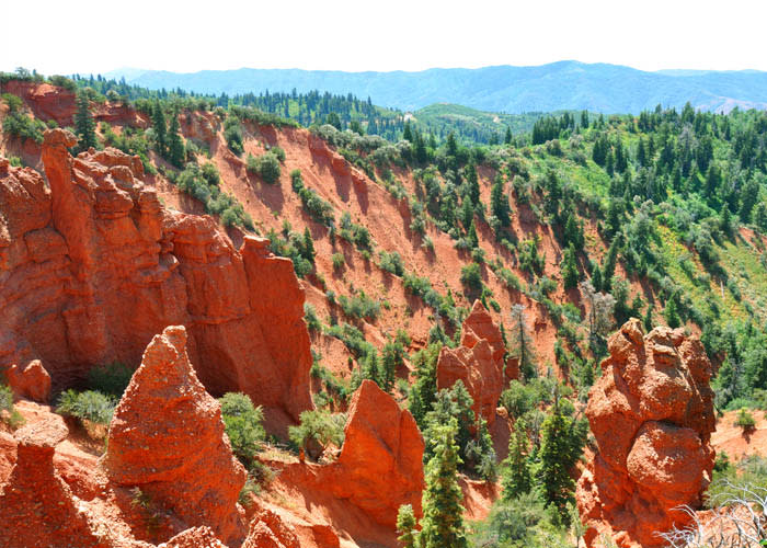 Places in Utah Valley that Will Make You Feel Like You Have Left the USA - Nebo Loop