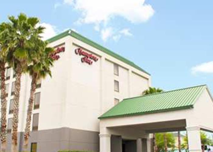 Hampton Inn Tampa Veterans Expressway Airport North Hotel.jpg