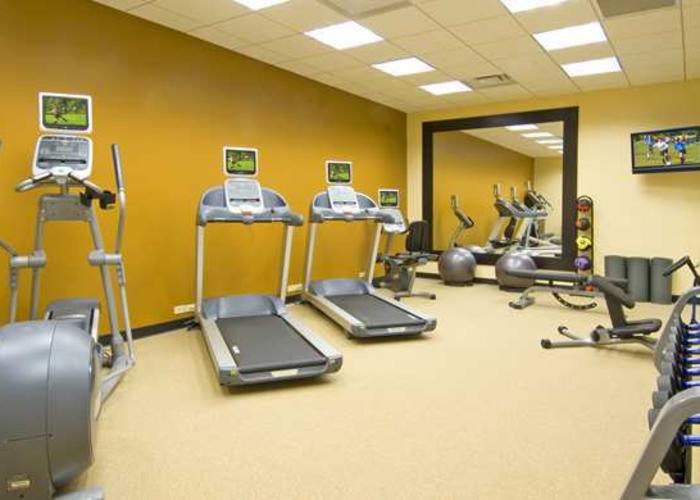 Hotels at Tampa Airport Hilton Garden Inn Westshore Fitness Centert.jpg