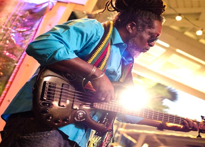 Live Music Picture