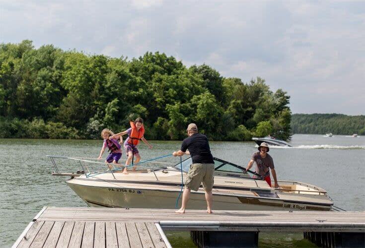 Blue-Marsh-Lake-boating