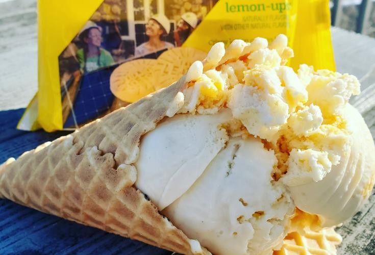lemon ice cream cone with Girl Scout lemon delight bag in background