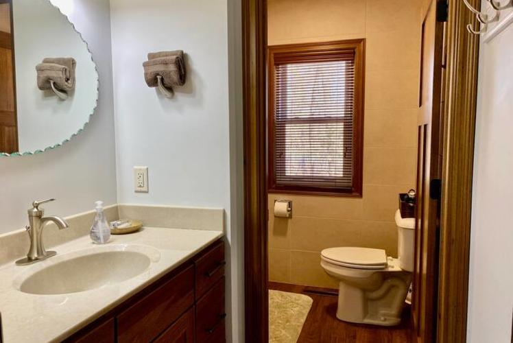 Full Bathroom