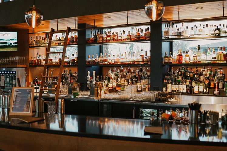 Helix Back Bar