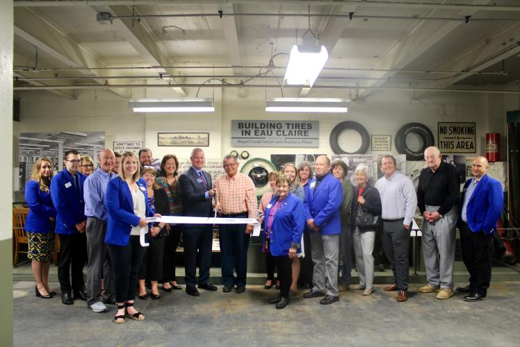 Uniroyal Tire Factory Gallery presented by Royal Credit Union & Banbury Place ribbon cutting