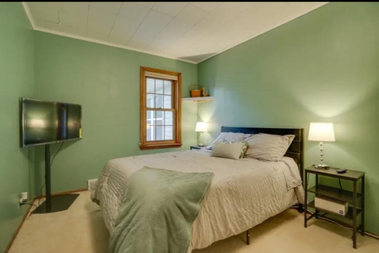 Bedroom #3, Double Bed, Smart TV