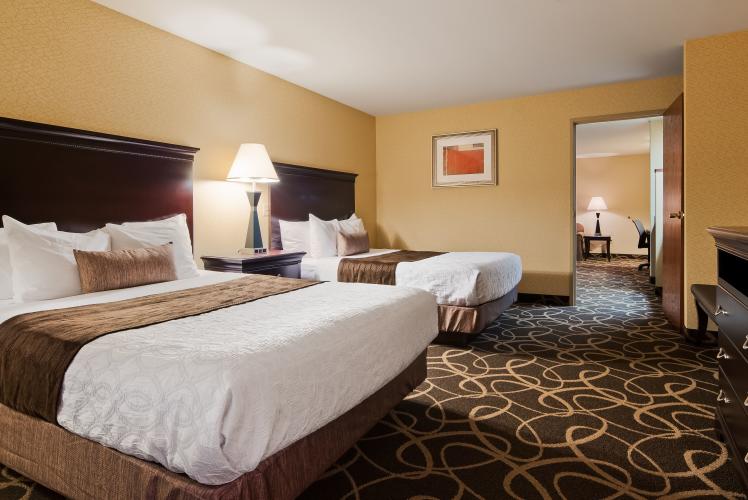 Double Queen Suite at Best Western Plus Eau Claire Conference Center