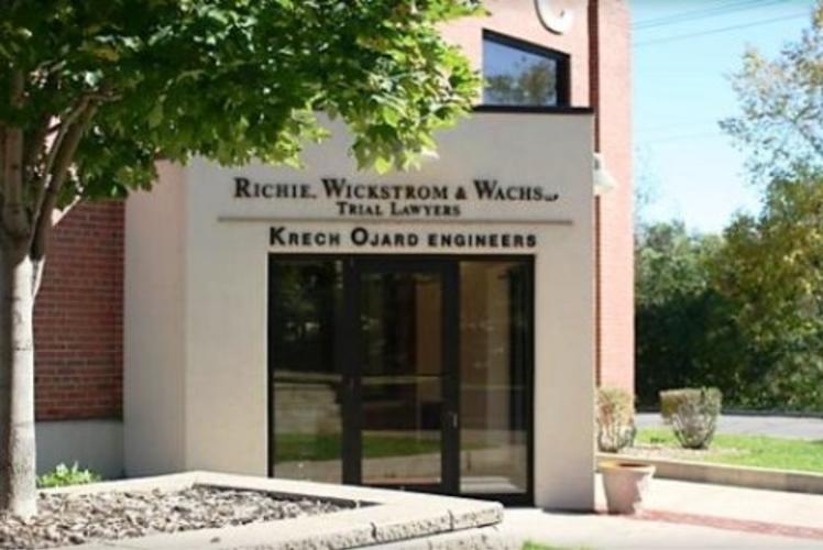 Richie Wickstrom & Wachs - Entrance