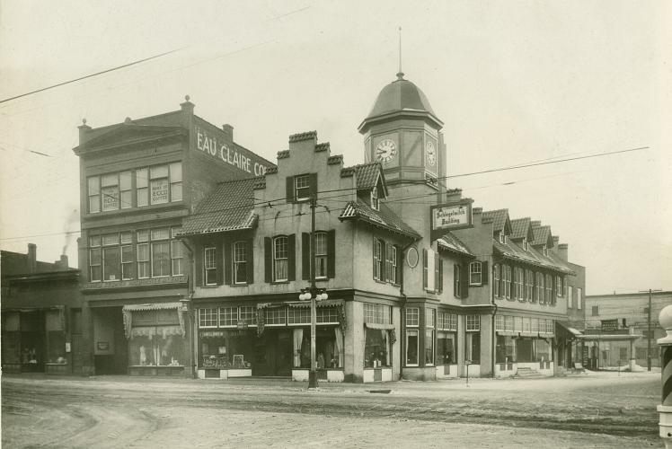 Eau Claire Tours