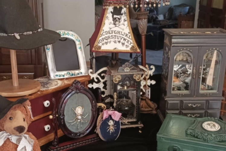 Penny Royal Moon & Moon Dahlia Reiki PopUp Eau Claire, WI 54701