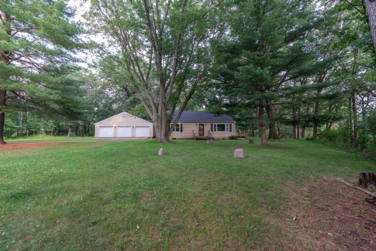 The Creekside Cottage