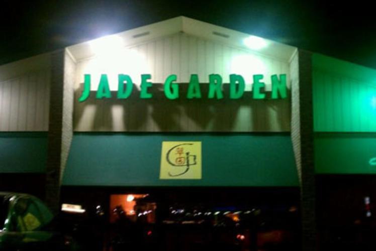Jade Garden Chinese Restaurant in Eau Claire, Wisconsin
