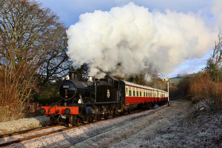 Festive Dining Experience on Board South Devon  Railway's Christmas Restaurant Car