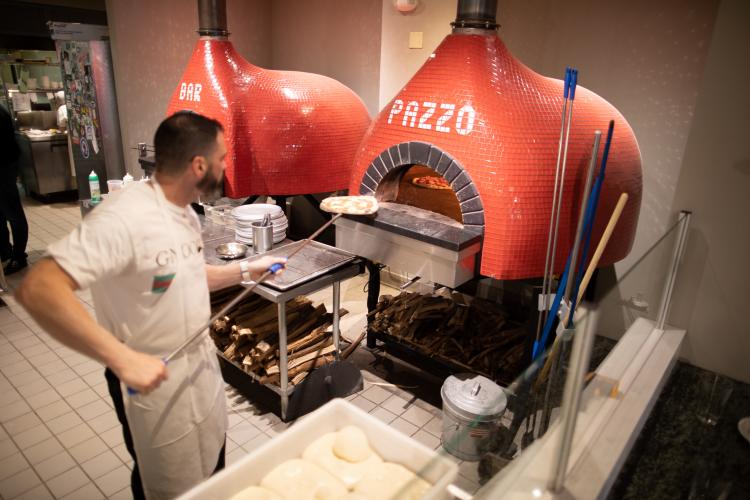 Bar Pazzo Pizza Ovens
