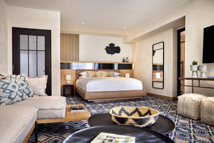 Arizona Biltmore Cottage Upstairs Bed