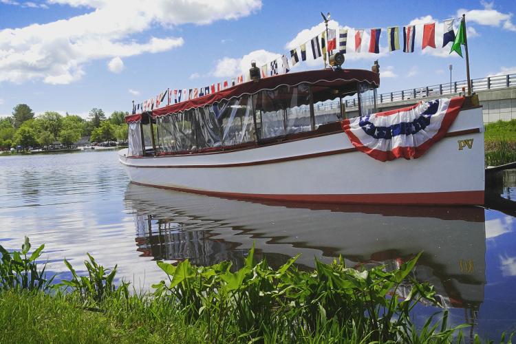 Adk Cruise and Charter on Saratoga Lake