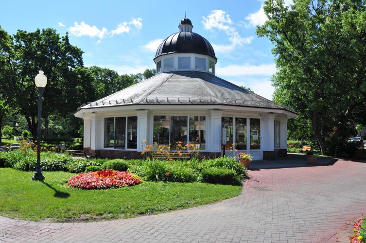 Congress Park carousel
