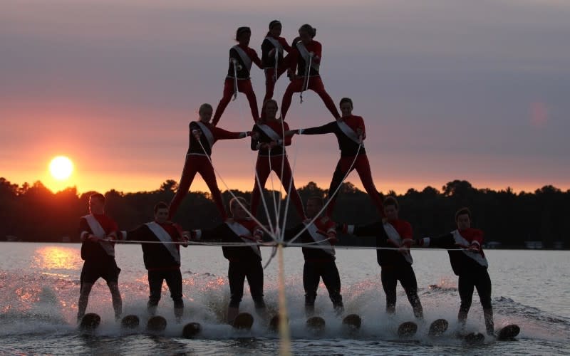 Aqua Devils, sunset