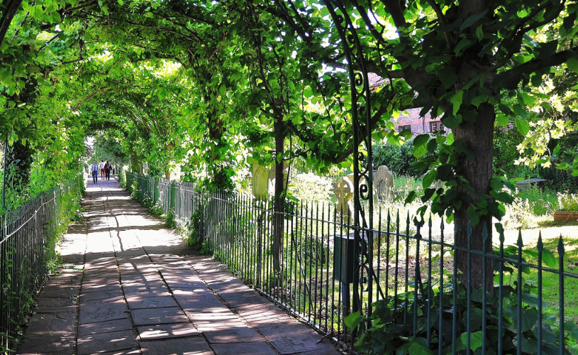 A view down Birdcage Walk in Clifton Village, West Bristol - credit Visit Bristol