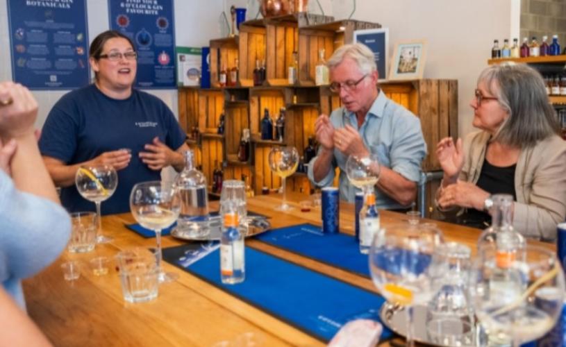 Gin making workshop - credit 6 O'clock Gin