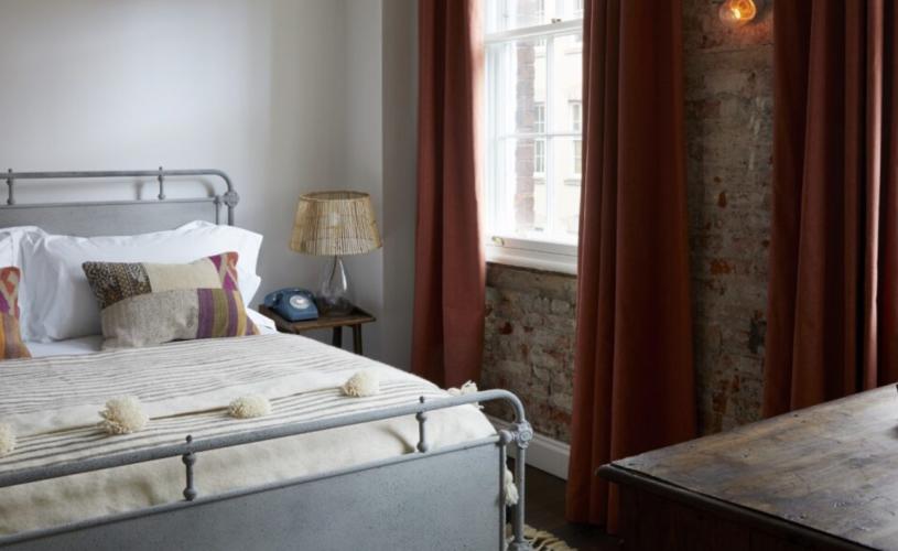 A double bedroom in Artist Residence boutique hotel in Bristol.