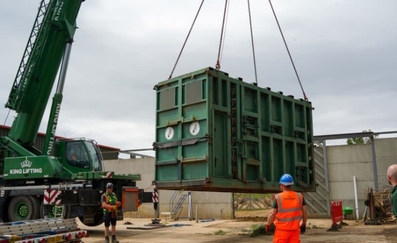 The team at Noah's Ark Zoo Farm moving their new elephant - Credit Noah's Ark Zoo Farm