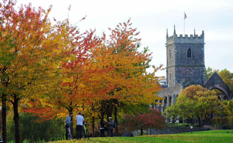 Autumnal Castle Park in central Bristol - credit Visit West