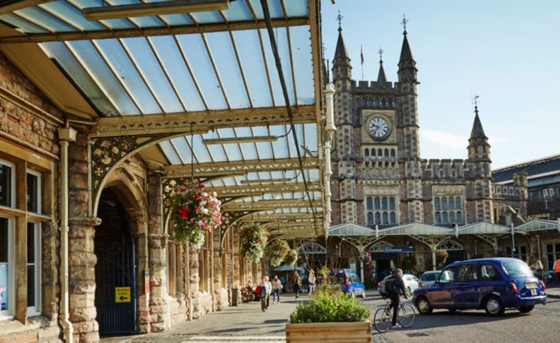 Station approach at Bristol Temple Meads - Credit Great Western Railway