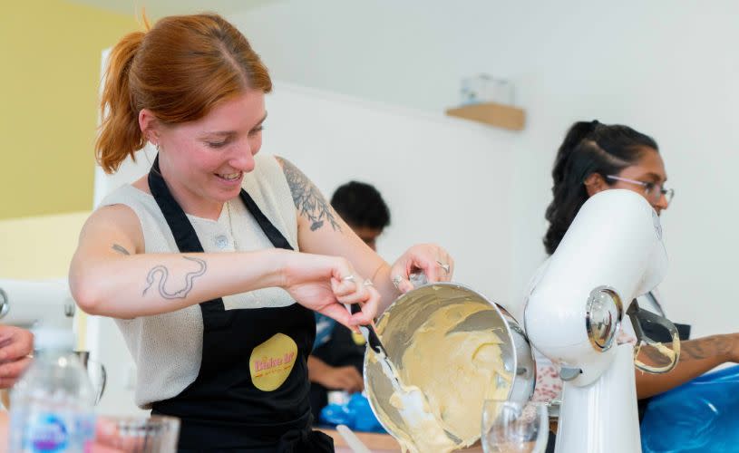 Bake It! Bristol workshop - cake making