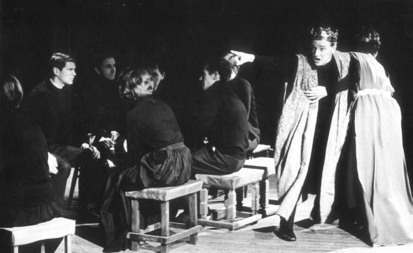 Production of Macbeth in Redgrave Theatre in 1969