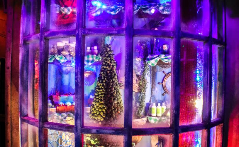 Festive decorations 2025 at Wake The Tiger Bristol - credit Wake The Tiger