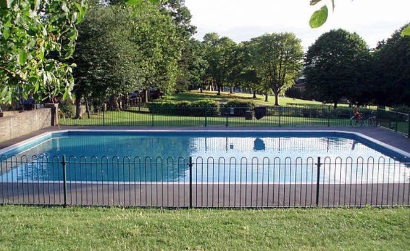 St Andrews Park swimming pool - credit Visit West