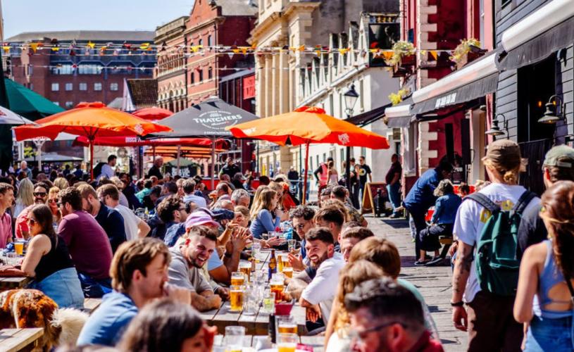 Old City Sounds 2024 on King Street in Bristol - Credit Julian Preece / Bristol City Centre BID