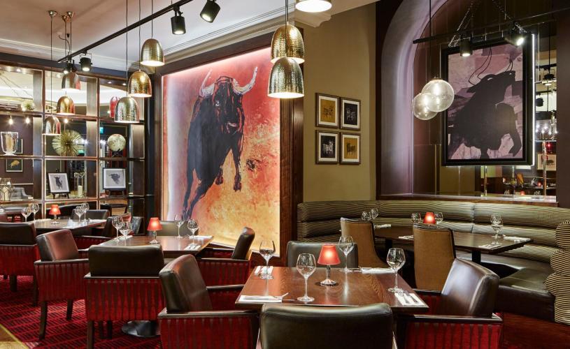 Glamorous restaurant interior