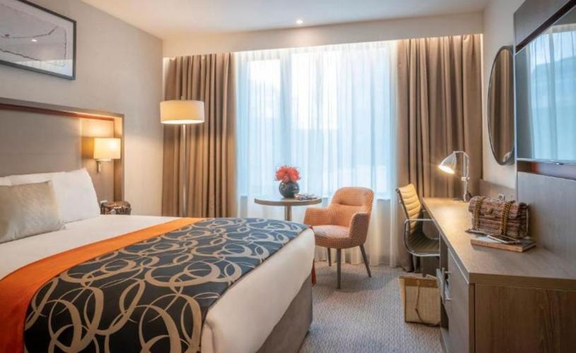 Bedroom at the Clayton Hotel in Bristol - credit Clayton Hotels
