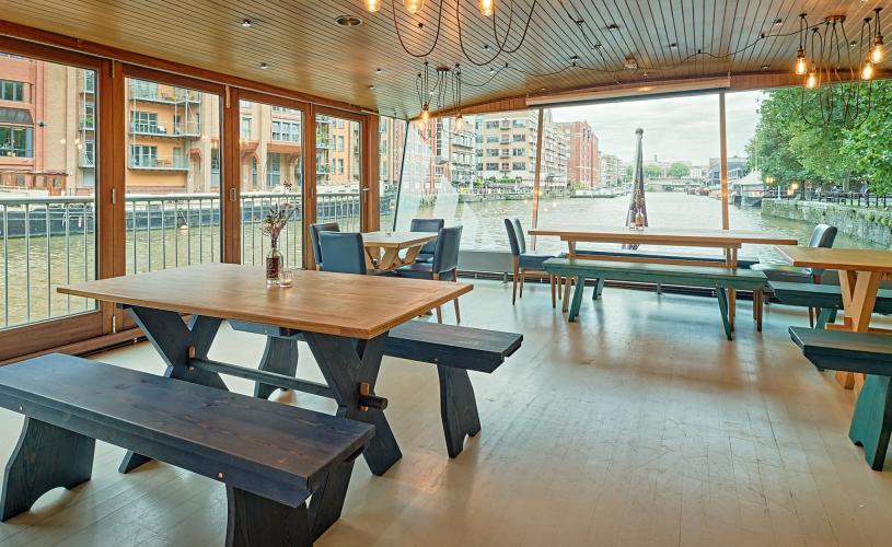 Event space at the Glassboat in Bristol - credit 6 O'Clock Gin