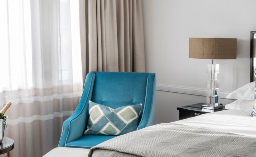 Doyle collection - The Bristol hotel Bedroom with a double bed