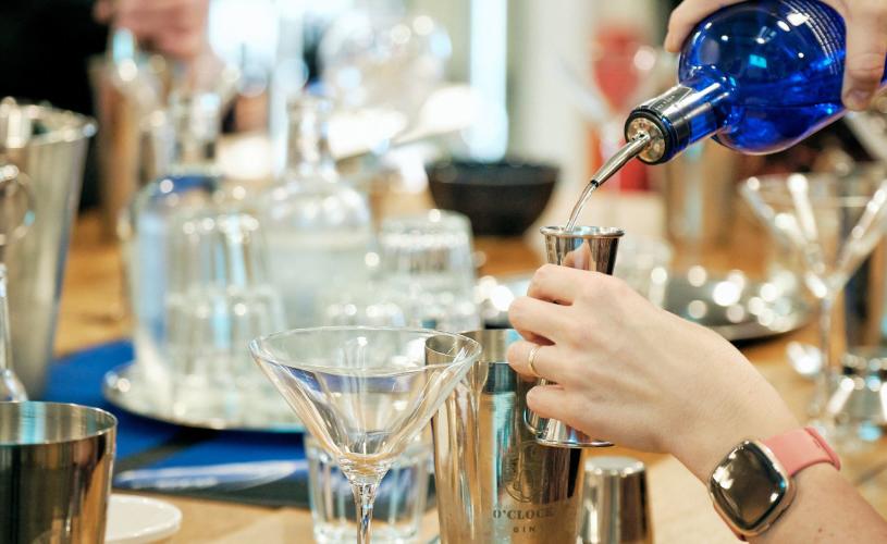 Gin workshop at the Glassboat - credit 6 O'Clock Gin