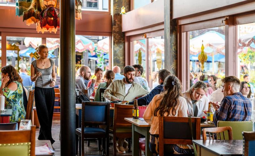 Interior of Ritorno Lounge in Bristol - credit Loungers