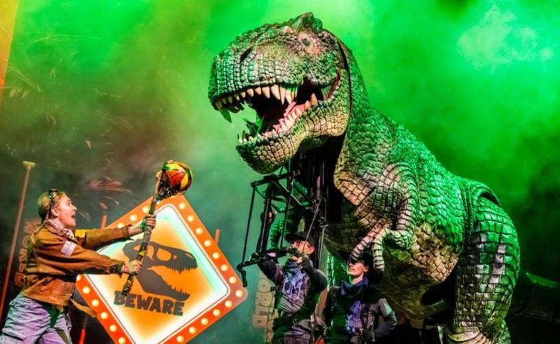 Dinosaur World Live