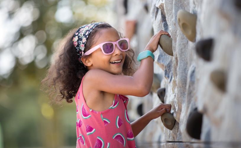 Climbing wall at Avon Valley Adventure & Wildlife Park near Bristol - credit Avon Valley Adventure & Wildlife Park