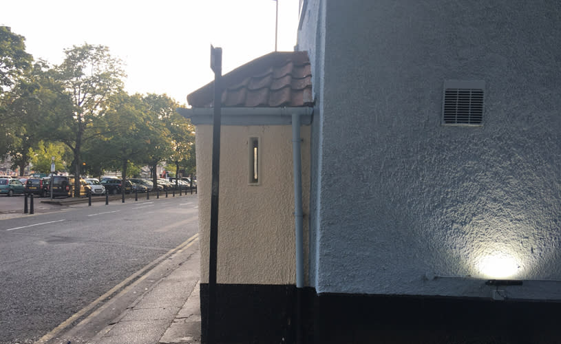 Exterior of Hole in the Wall pub in Bristol