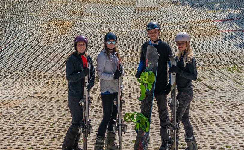 A group of skiers and snowboarders on the slope at Mendip Activity Centre, near Bristol - credit Mendip Activity Centre