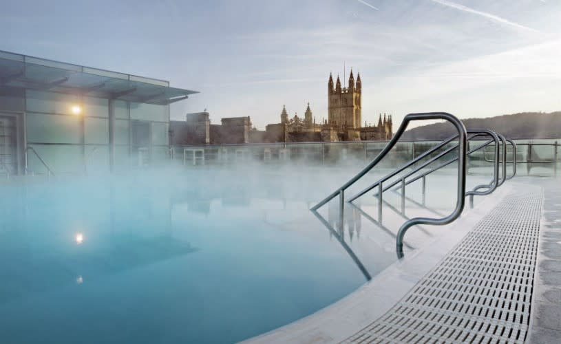 Rooftop pool with Bath skyline view