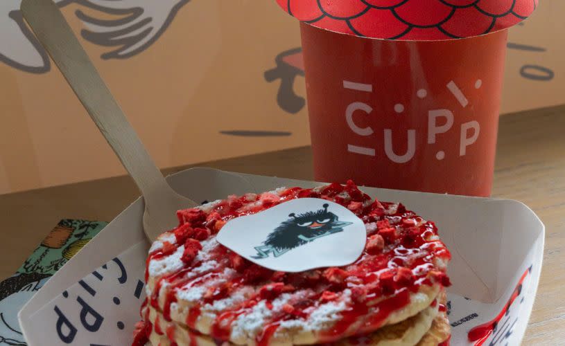 Pancakes and strawberry lemonade at CUPP X Moomin Boba House in Bristol - credit CUPP