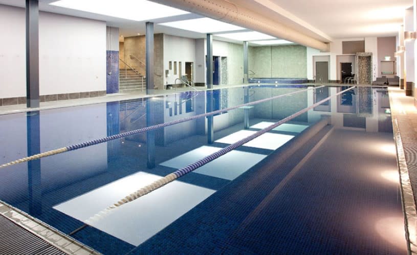 Doubletree by Hilton Cadbury House Swimming Pool